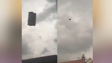 Sofa Flying in Sky: आसमान में उड़ते सोफे का VIDEO वायरल, कभी नहीं देखा होगा ऐसा भीषण तूफान