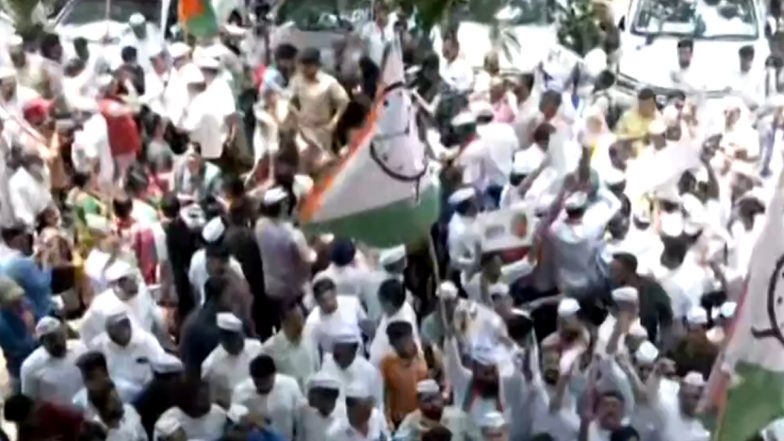 NCP Workers Protest: पवार की तुलना औरंगजेब से करने के लिए राकांपा का भाजपा के खिलाफ 'जेल भरो अभियान'