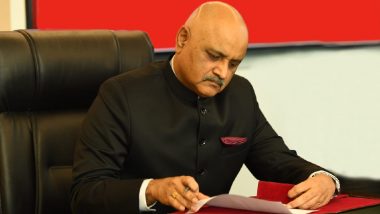 CBI New Director: प्रवीण सूद ने संभाला सीबीआई डायरेक्टर का कार्यभार, IIT से पढ़ाई, 22 साल की उम्र में IPS, जानिए इनके बारे में