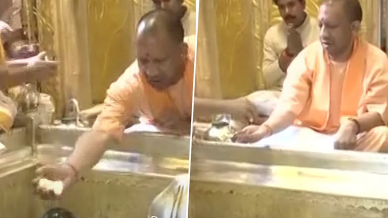 CM Yogi Performing Pooja at Kashi Vishwanath: बाबा विश्वनाथ की शरण में पहुंचे योगी आदित्यनाथ, मंदिर में की पूजा, देखें वीडियो