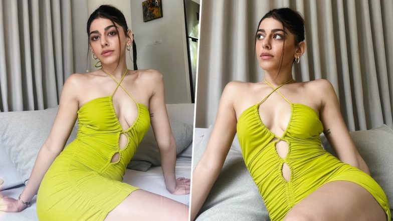Jawaani Jaaneman एक्ट्रेस Alaya F ने बॉडीफिट रिवीलिंग ड्रेस पहन दिए सेक्सी पोज, एक्ट्रेस की कातिल अदाओं ने  यूजर्स को बनाया दीवाना (View Pics)