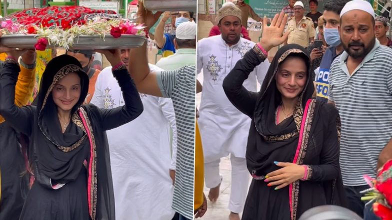 Ameesha Patel Visited Mahim Dargah: Gadar 2 की रिलीज से पहले अमीषा पटेल पहुंची माहिम दरगाह, यूजर्स ने किया रिएक्ट (Watch Video)
