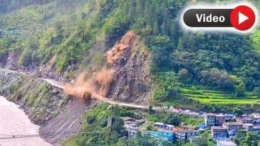 Landslide Alert: उत्तराखंड जाने वाले सावधान! भूस्खलन से चमोली में बदरीनाथ राष्ट्रीय मार्ग बंद, गाड़ियों पर गिरा मलबा