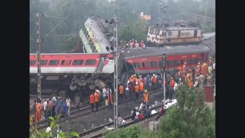 Balasore Train Accident: ओडिशा ट्रेन हादसे में मरने वालों की संख्या बढ़कर 233 हुई, रेस्क्यू ऑपरेशन जारी