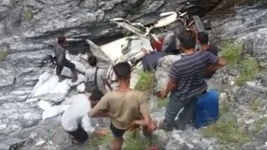 Uttarakhand: पिथौरागढ़ में दर्दनाक हादसा, गहरी खाई में गिरी बोलेरो, 9 की मौत और दो घायल (Video)