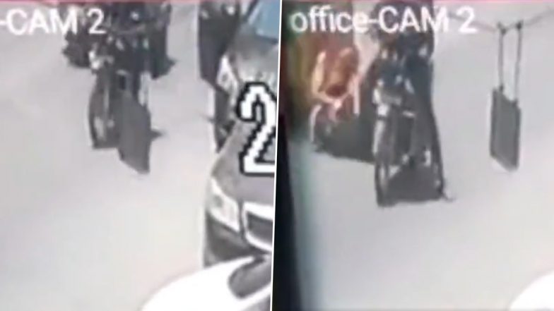 Hyderabad Road Accident: कार चालक की लापरवाही से गई दो साल की बच्ची की जान, दरवाजे की चपेट में आने से हुई मौत (Watch Video)