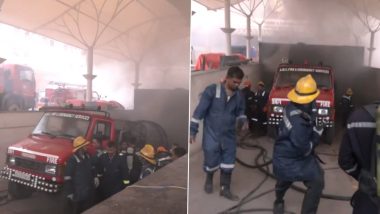 Ahmedabad Fire Video: अहमदाबाद में अस्पताल के बेसमेंट में लगी आग, 100 मरीजों को सुरक्षित निकाला गया
