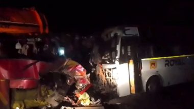 Buldhana Bus Accident Video: महाराष्ट्र के बुलढाणा में दो बसों में भीषण टक्कर, 6 यात्रियों की मौके पर मौत, 25 से 30 घायल