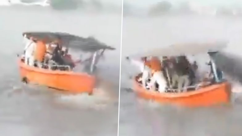 VIDEO: बाल-बाल बचे सीएम भगवंत मान, जालंधर में पानी के उफान में नदी में पलटने से बची नाव, देखें वीडियो