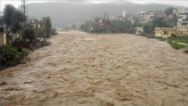 Deadly Flash Flood: पुंछ में अचानक आई बाढ़, उफनती नदी में बह गए में सेना के 2 जवान