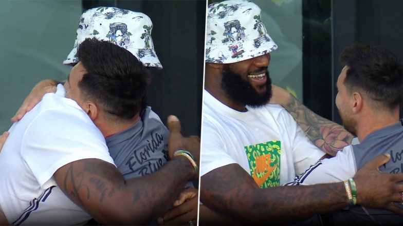 LeBron James Hugs Lionel Messi: क्रूज़ अज़ुल के खिलाफ लीग कप मैच में इंटर मियामी डेब्यू से पहले लेब्रोन जेम्स ने लियोनेल मेस्सी को लगाया गले, देखें वायरल वीडियो