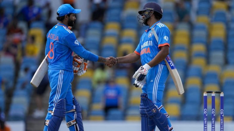 IND vs WI 3rd ODI 2023 live Toss Updates: वेस्टइंडीज के कप्तान शाई होप ने टॉस जीतकर पहले गेंदबाजी करने का किया फैसला, ऋतुराज गायकवाड़ को मिला मौका, देखें प्लेइंग इलेवन