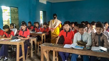 Manipur School Reopen: मणिपुर में दो महीने बाद खुले स्कूल, सिर्फ 4521 बच्चे पहुंचे विद्यालय