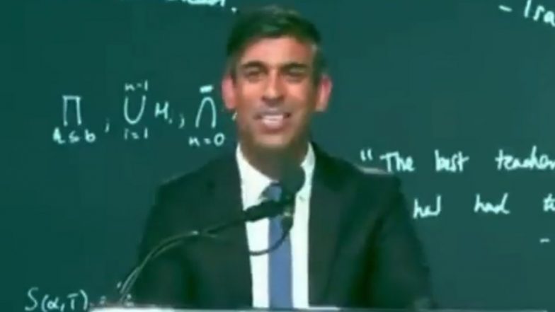 Rishi Sunak Saying ‘Jai Siya Ram’ Video: मोरारी बापू की 'राम कथा' में पहुचें ब्रिटिश पीएम ऋषि सुनक, कहा- जय सिया राम, मैं यहां एक हिंदू के रूप में आया, देखें वीडियो