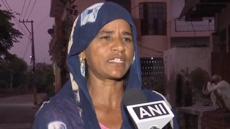 Nuh Violence: नूंह जिले में दो समूहों के बीच झड़प के बाद कर्फ्यू लगने से स्थानीय लोग परेशान, देखें वीडियो