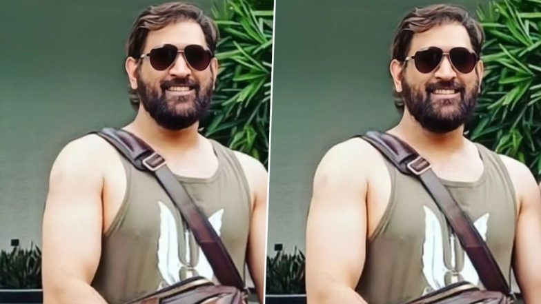 MS Dhoni's Latest Picture from Ranchi: अपने होमटाउन रांची में स्पोर्ट्स कूल शेड्स में दिखे एमएस धौनी, तस्वीर हुई वायरल