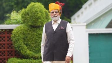 Independence Day 2023: 77वें स्वतंत्रता दिवस के मौके पर पीएम मोदी ने पहना सफेद कुर्ता और चूड़ीदार के साथ बहुरंगी बांधनी प्रिंट का साफ़ा