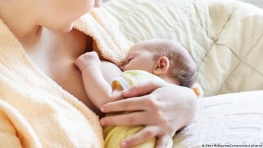 दिल्ली हाई कोर्ट: सभी कामकाजी गर्भवती महिलाएं मातृत्व लाभ की हकदार