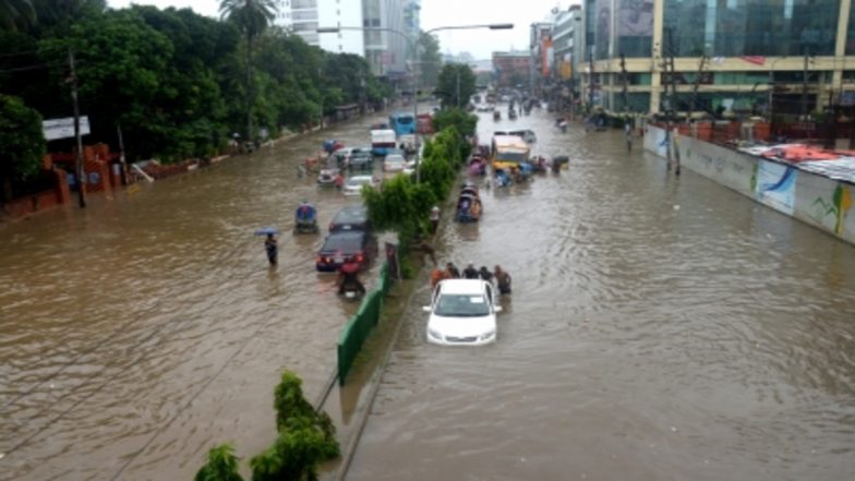 Bangladesh Landslide: बांग्लादेश में भारी बारिश के चलते हुआ भूस्खलन, बाप-बेटी की मौत