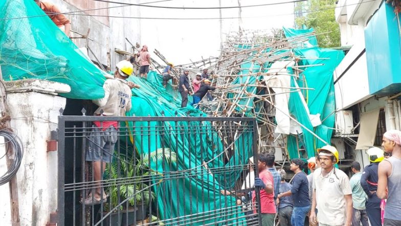Tamil Nadu Building Collapse: तमिलनाडु में बड़ा हादसा, बिल्डिंग गिरने से मलबे में 8 लोग फंसे