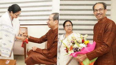 Mamata Banerjee Ties Rakhi to Uddhav Thackeray: मुंबई दौरे पर सीएम ममता बनर्जी, उद्धव ठाकरे को बांधी राखी- See Pics