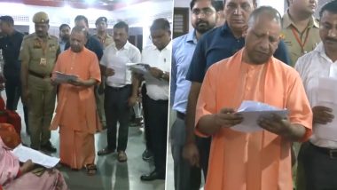 CM Yogi Janata Darshan: गोरखपुर दौरे पर सीएम योगी, जनता दर्शन के दौरान लोगों की सुनी शिकायतें- VIDEO