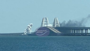 Crimean Bridge Explosion Video: रूस ने फिर यूक्रेन पर किया हमला, क्रीमियन ब्रिज के पास 2 यूक्रेनी मिसाइलों को मार गिराया, दोनों देशों के बीच तनातनी बढ़ी