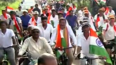Dharmendra Pradhan Attend Cycle Rally: ओडिशा में केंद्रीय शिक्षा मंत्री धर्मेंद्र प्रधान साइकिल रैली में हुए शामिल हुए- देखें VIDEO