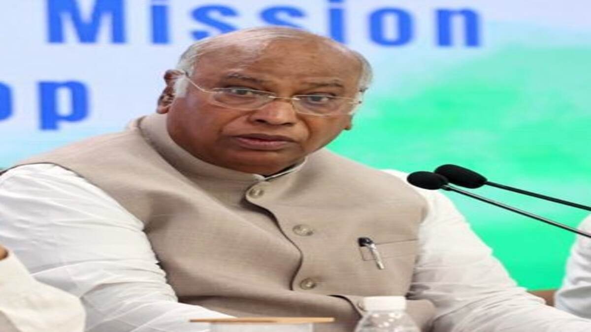 Congress On Modi Government: मोदी सरकार ने देश की स्वास्थ्य व्यवस्था को बनाया बीमार- कांंग्रेस