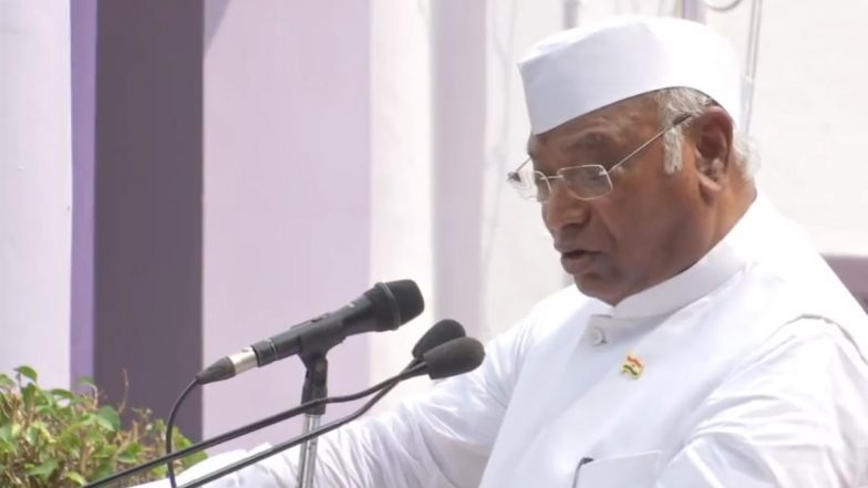 One Nation One Election: मल्लिकार्जुन खड़गे ने उच्च स्तरीय समिति के सचिव को लिखा पत्र, कहा- कांग्रेस का 'वन नेशन वन इलेक्शन' का विरोध