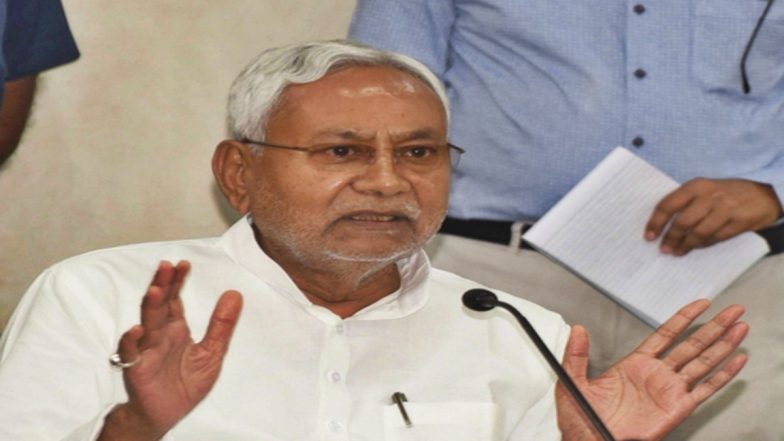'Sex Education' in Bihar Assembly: जनसंख्या नियंत्रण पर सीएम नीतीश कुमार ने लड़कियों को लेकर सेक्स एजुकेशन पर दिया अजीबोगरीब बयान, लोग भड़के, देखें वीडियो