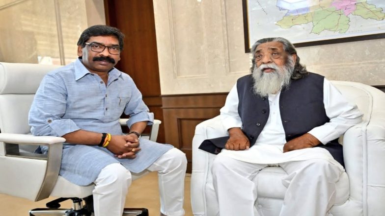 Jharkhand JMM Central Committee: ऐसे बनी झामुमो की सेंट्रल कमेटी, पिता अध्यक्ष, पुत्र कार्यकारी अध्यक्ष, पत्नी उपाध्यक्ष, बहू महासचिव, बेटी और दूसरे बेटे को भी जगह