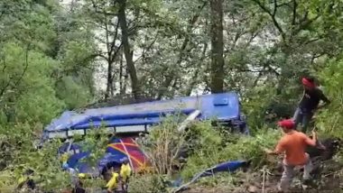 Uttarakhand Bus Accident: उत्तरकाशी बस हादसे में 7 की मौत, 27 घायल, देखें दिल दहला देने वाला वीडियो