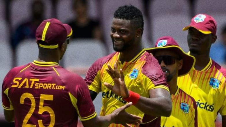 IND vs WI 5th T20I Live Score Update: टीम इंडिया का सातवां विकेट गिरा, अर्शदीप सिंह 8 रन बनाकर आउट