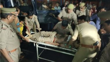 VIDEO: यूपी में बदमाशों के हौसले बुलंद, फिरोजाबाद में दारोगा दिनेश मिश्रा को मारी गोली, हालत गंभीर