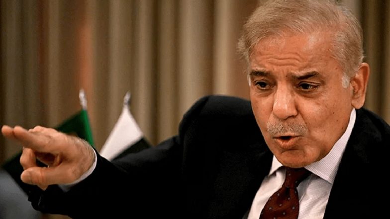 Pakistan Parliament Dissolved: पाकिस्तान में आधी रात को संसद भंग, जेल में बंद इमरान खान के चुनाव लड़ने पर सस्पेंस