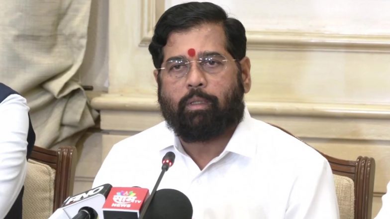 Mumbai Air Pollution: सड़कों पर पानी का छिड़काव, पटाखों का टाइम फिक्स... मुंबई में वायु प्रदूषण को लेकर सरकार सख्त