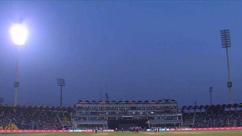 Floodlight Failure At Gaddafi Stadium: फ्लडलाइट के 20 मिनट तक बंद रहने से पीसीबी की किरकिरी