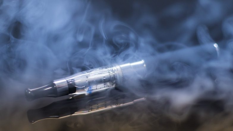 E-Cigarettes Impact On youth: सावधान! ई-सिगरेट से युवाओं में बढ़ सकता है तनाव