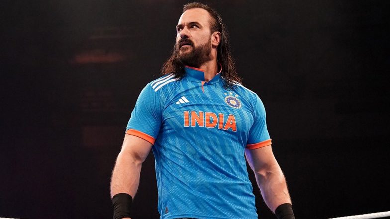 'Drew Bleeds Blue' WWE चैंपियन ड्रू मैकइंटायर ने पहनी Team India की जर्सी, वर्ल्ड कप के लिए दिया अपना समर्थन