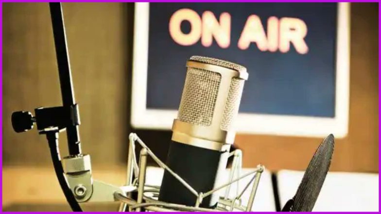 Asia Cup 2023, India vs Pakistan Live Radio Commentary: एशिया कप में भारत बनाम पाकिस्तान मैच की रेडियो पर सुने लाइव कमेंट्री, यहां जानें किन चैनलों पर प्रसारित हो रही है मैच की लाइव कमेंट्री