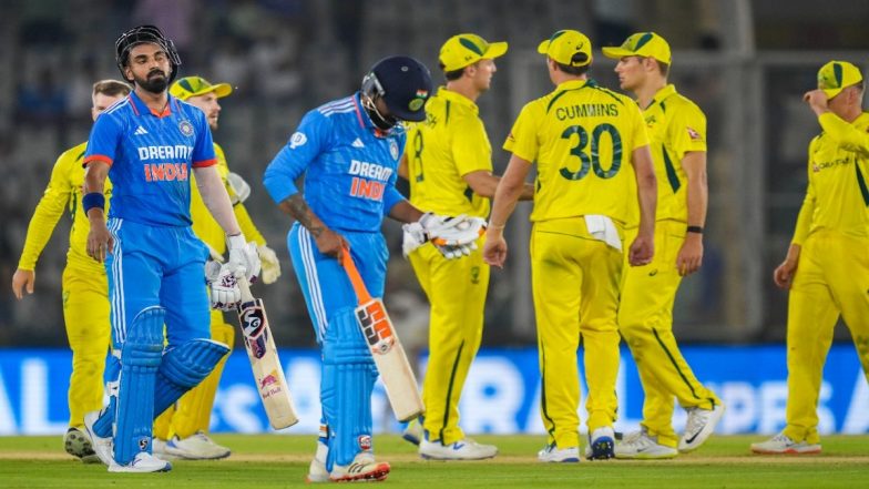 IND vs AUS 2nd ODI Live Score Update: टीम इंडिया को लगा दूसरा झटका, श्रेयस अय्यर लौटे पवेलियन