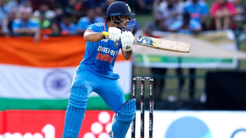Ishan Kishan Half Century: ईशान किशन ने जड़ा अर्धशतक, हार्दिक पांड्या के साथ मिलकर पारी को संभाला