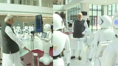 PM Modi Interacting With Robots: गुजरात में पीएम मोदी ने रोबोट से की बातचीत, वीडियो में देखें कितना आगे है भारत की टेक्नोलॉजी