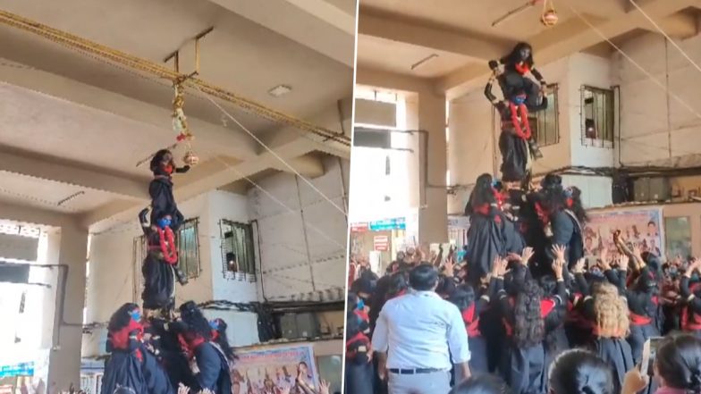 Krishna Janmashtami 2023: मुंबई में दही हांडी उत्सव की मचने वाली है धूम, 'निर्भया महिला गोविंदा पथक' की लड़कियां देवी काली के वेश में तैयारी करते दिखीं- Video