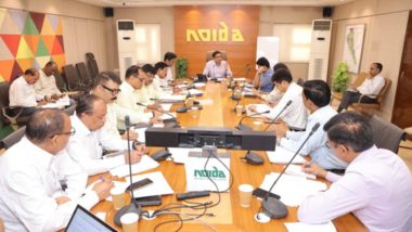 Noida: नोएडा प्राधिकरण के सीईओ ने साफ-सफाई में कोताही को लेकर कंपनियों पर लगाया 6 लाख का जुर्माना, 1 कंपनी हुई ब्लैक लिस्टेड