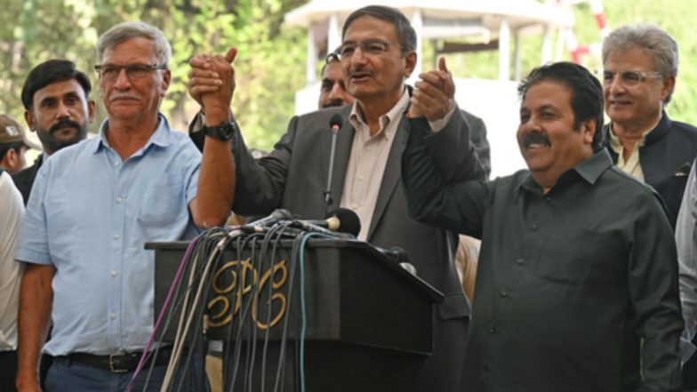मैं इस तरह के स्वागत समारोह की व्यवस्था करने के लिए भारतीयों को बधाई देता हूं: पीसीबी प्रमुख जका अशरफ