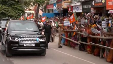 PM Modi Road Show Video: वाराणसी दौरे पर प्रधानमंत्री, रोड शो में ढोल-नगाड़े के साथ स्वागत, समर्थन में लगे मोदी- मोदी के नारे