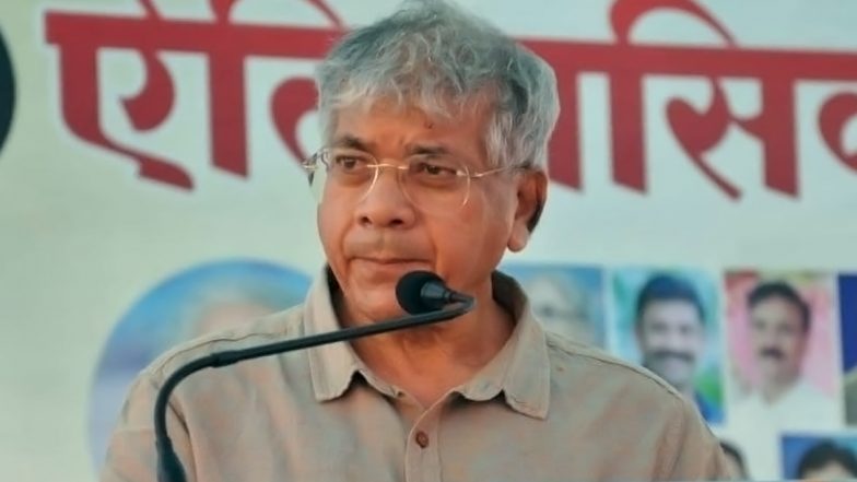 LS Elections 2024: VBA के अध्यक्ष प्रकाश अंबेडकर का ऐलान, महाराष्ट्र में लोकसभा की सभी 48 सीटों पर लड़ेंगे चुनाव, INDIA गठबंधन के सपनों पर फिरा पानी!