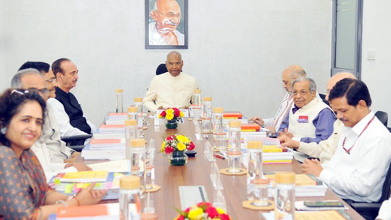 &lsquo;One Nation, One Election&rsquo;: पूर्व राष्ट्रपति कोविंद की अगुवाई वाली समिति ने एक साथ चुनाव कराने पर जनता से मांगे सुझाव, अंतिम तारीख 15 जनवरी